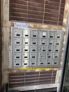 Metal rousseau mailbox